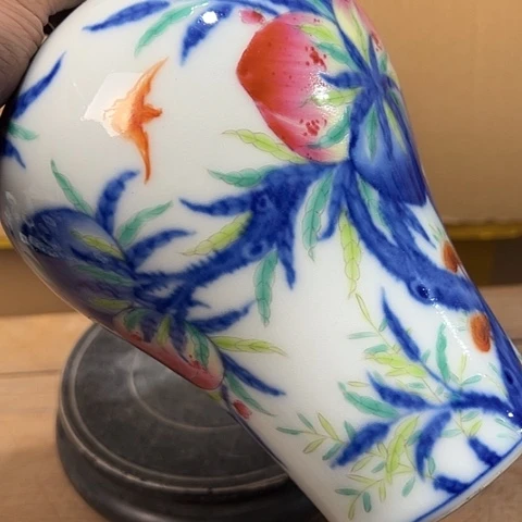 摆件景德镇瓷器鉴定