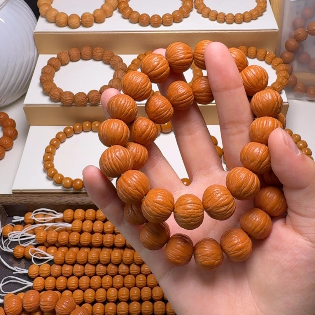 吊坠猴头核桃聚宝盆