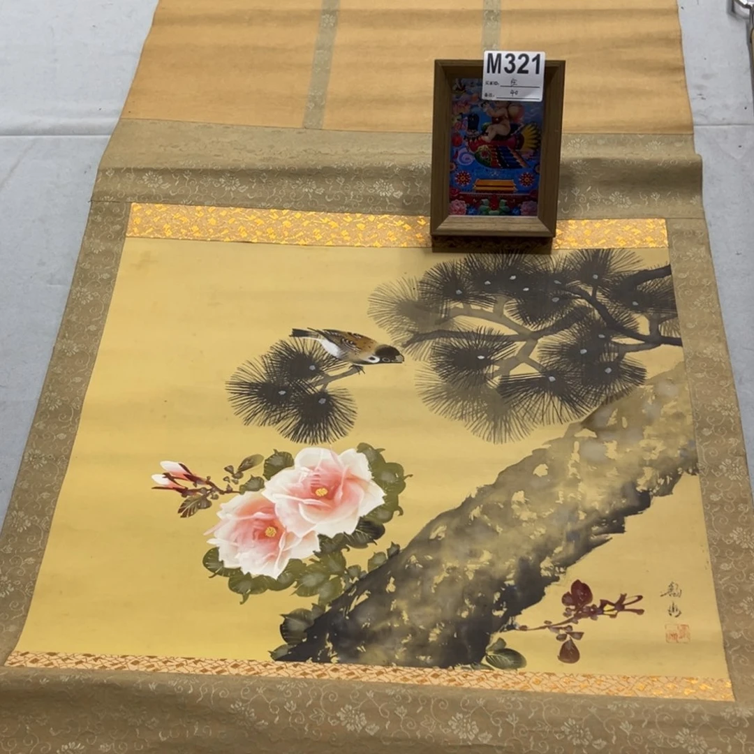 国画任***法手绘临摹花草挂轴