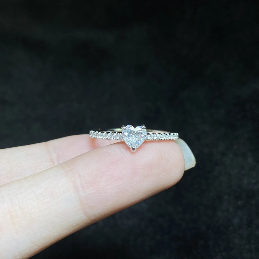 925银莫桑石银制品 【小北好物】S925银莫桑戒指 2QH144X381