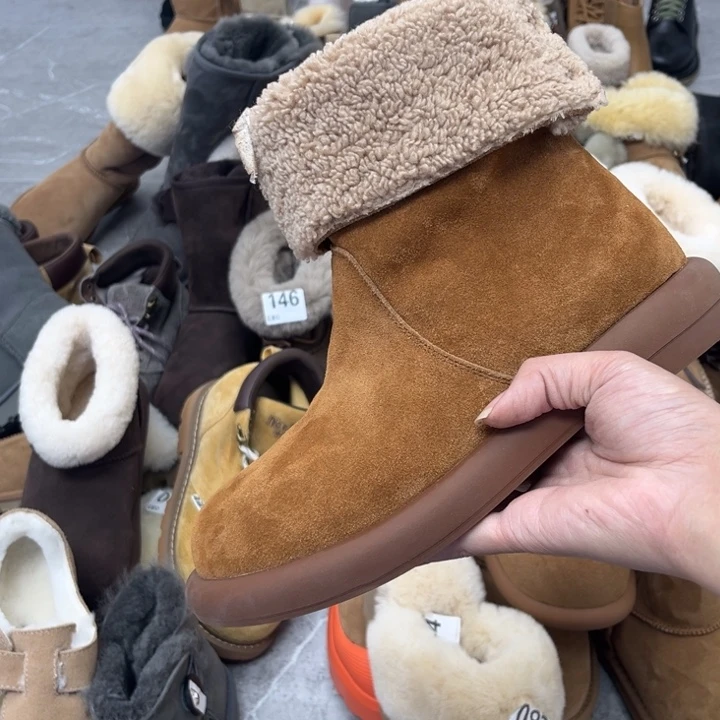 栗色短靴子40码数