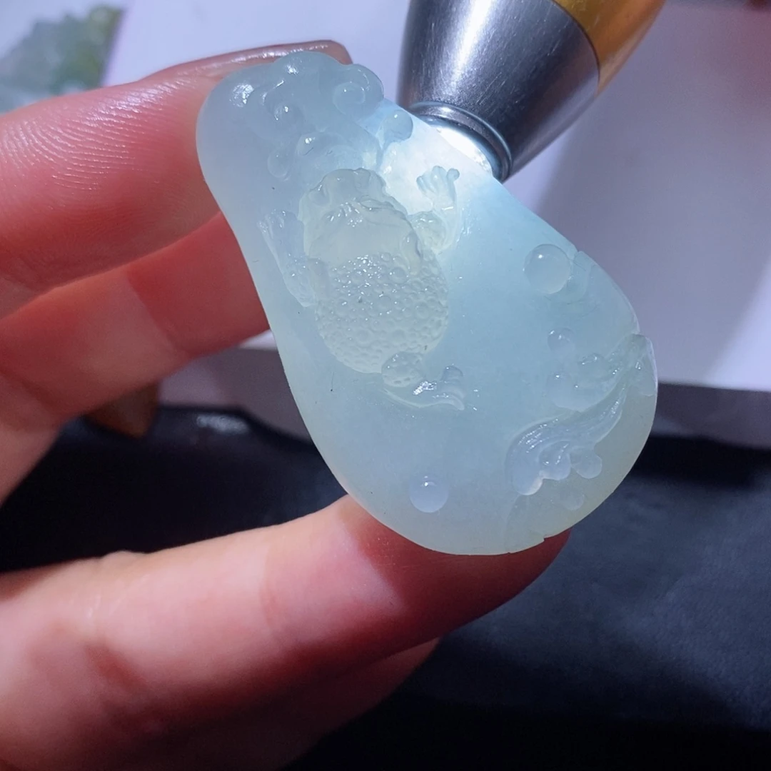 定制翡翠未镶嵌翡翠