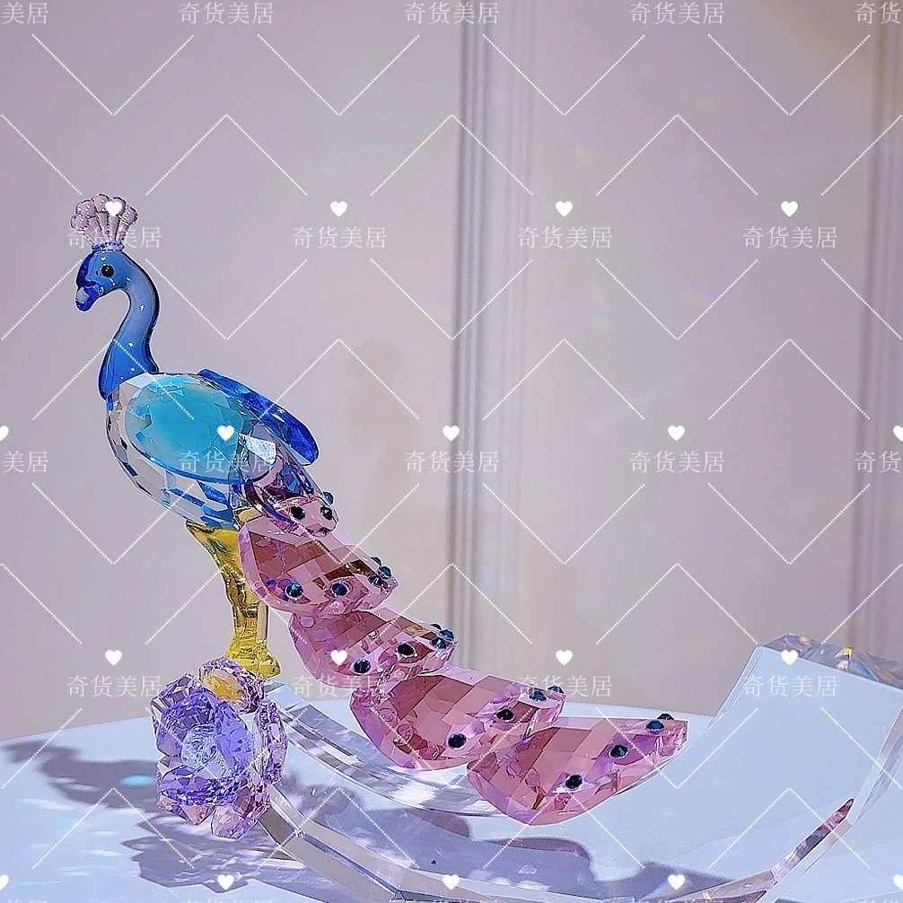轻奢彩色水晶孔雀工艺品高档祥瑞客厅摆件最新款2025高档大气