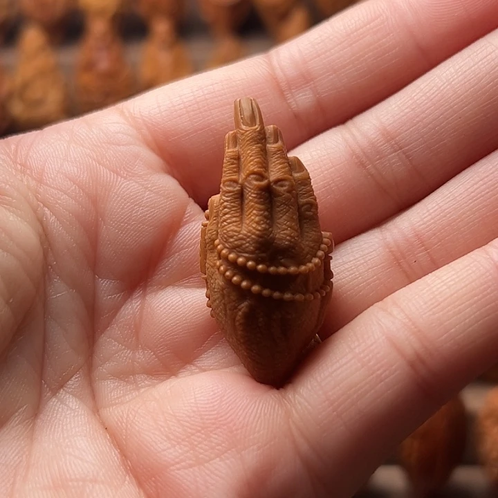 橄榄核吊坠橄榄核