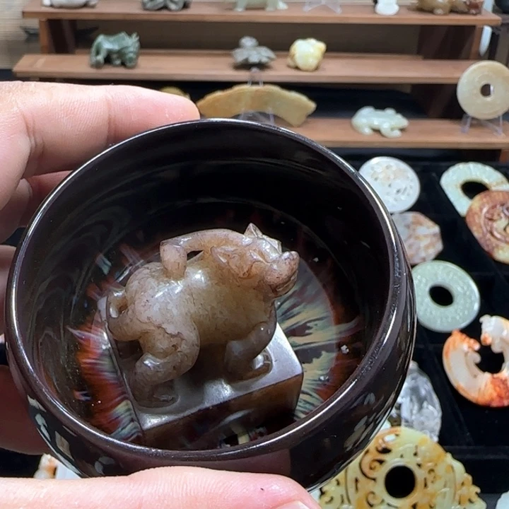 瓷片风**虹钧宝玉府的小宝贝