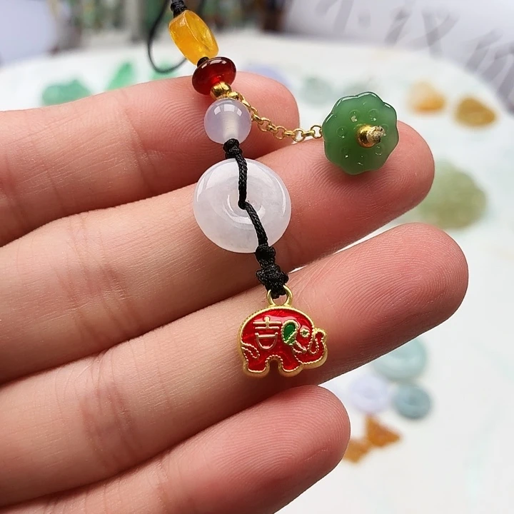 吊坠(不含链)未镶嵌翡翠平安扣红像