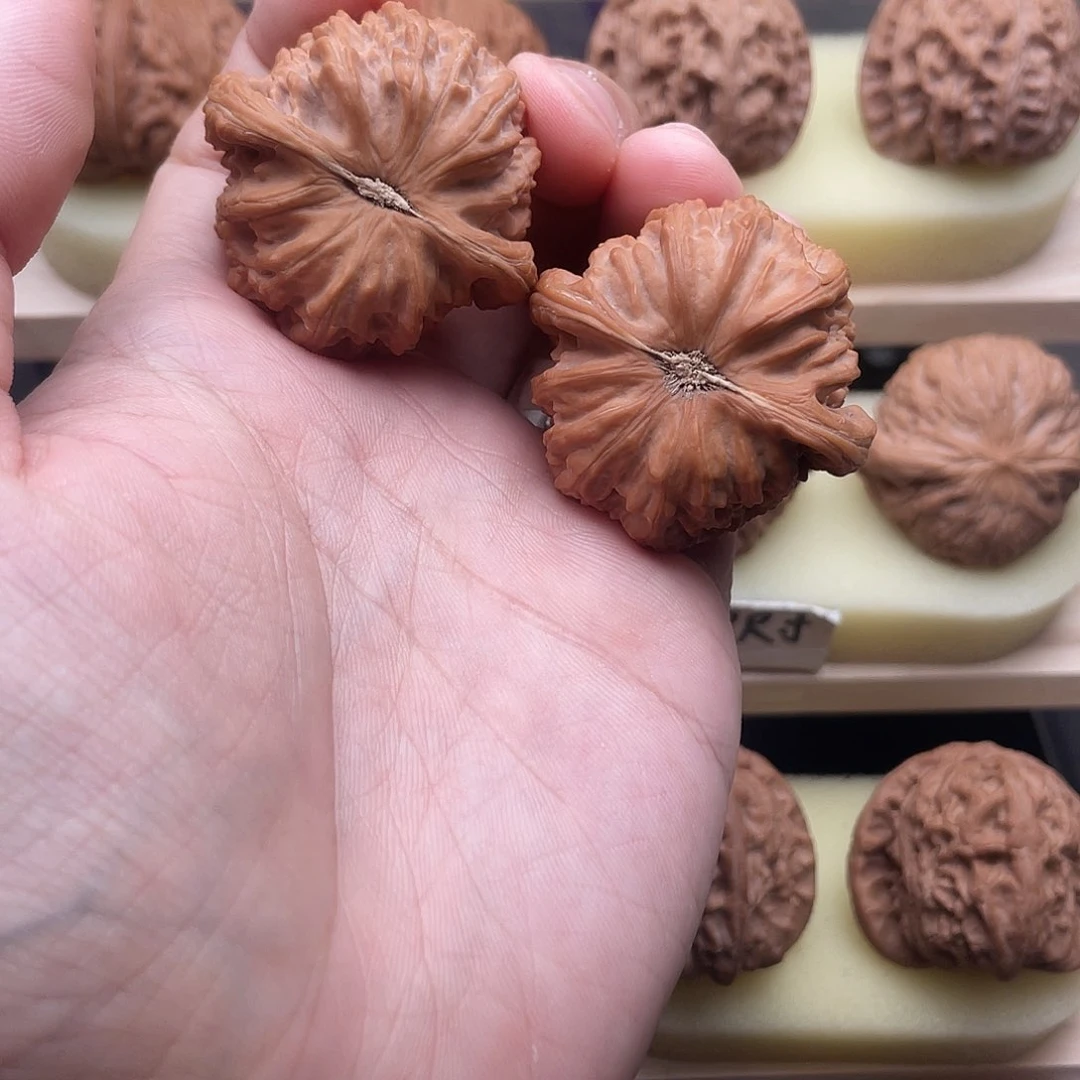 吊坠文玩核桃40全品白狮子