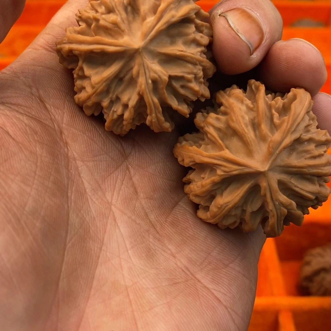 吊坠文玩核桃文玩核桃手把件岐山