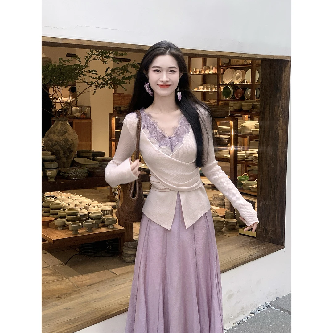 凌茜恣禾【汀兰漫舞】法式套装裙V领蕾丝针织上衣冬季褶皱a字半身裙