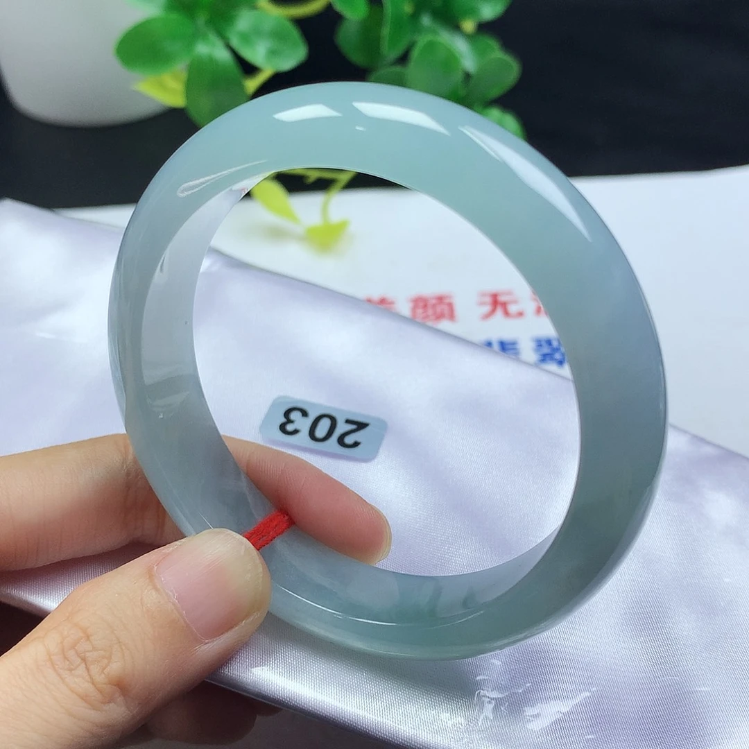 翡翠手镯未镶嵌57圈口蓝冰正圈编号203