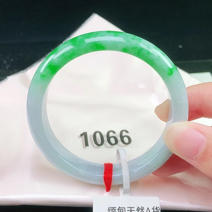未镶嵌手镯翡翠翡翠手镯