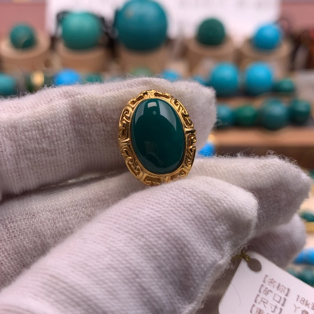 绿松石未镶嵌珠宝奇石