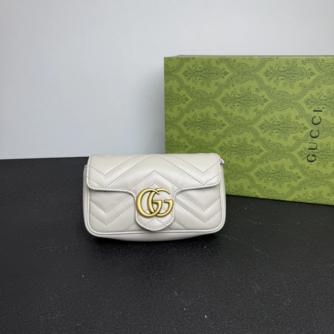 未使用 GUCCI/古驰 壹所/GUCCI 马蒙mini 浅灰金 新款 闲置新敏