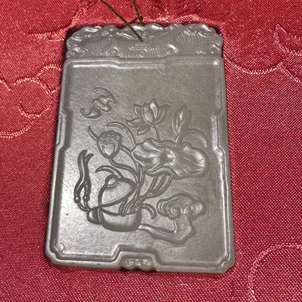 【闪购商品】精品和田玉子冈牌 荷花