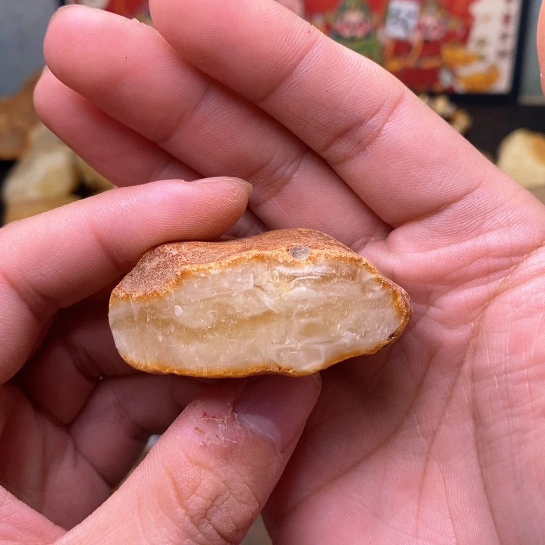 【闪购商品】定制琥珀未镶嵌小**长天然蜜蜡