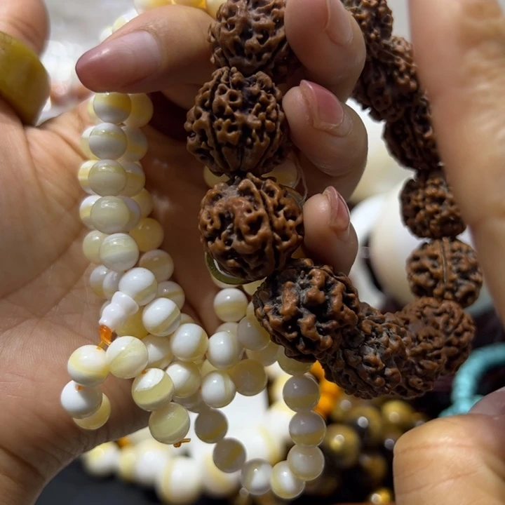 核桃手串/手链0.8/108一线天全品