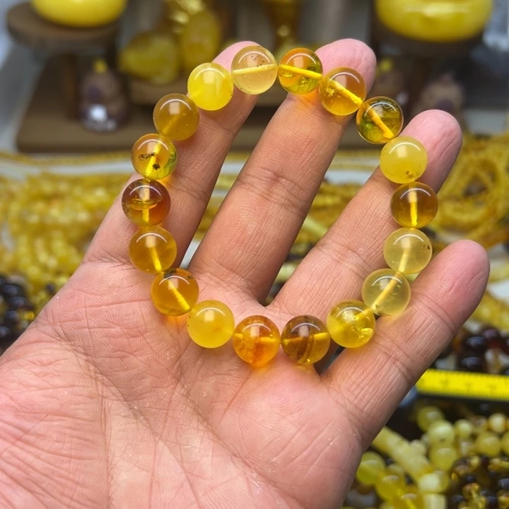 琥珀未镶嵌珠宝奇石