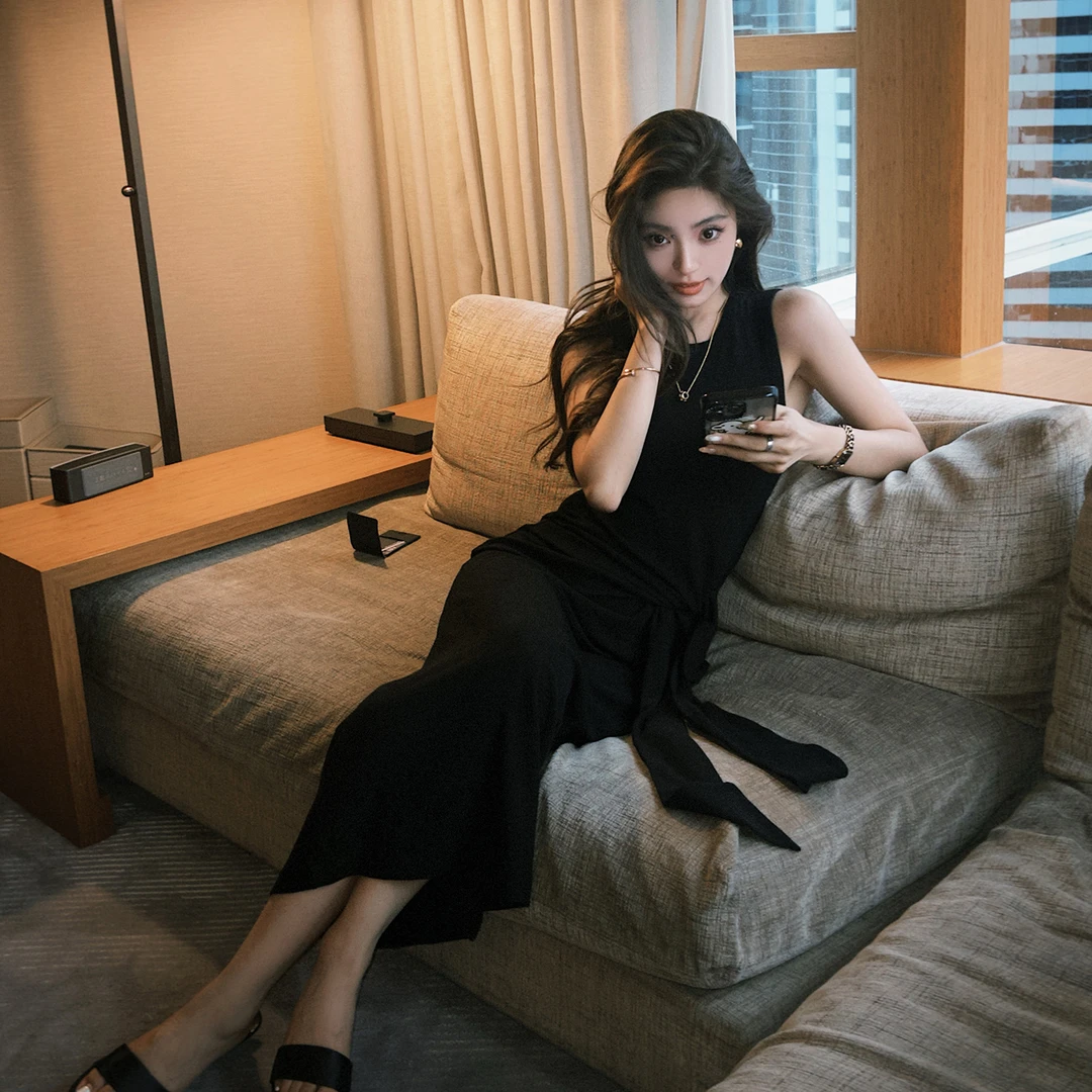 "Venus缪斯女神"梦中情裙具象化！显瘦莱赛尔羊毛设计感绑带连衣裙