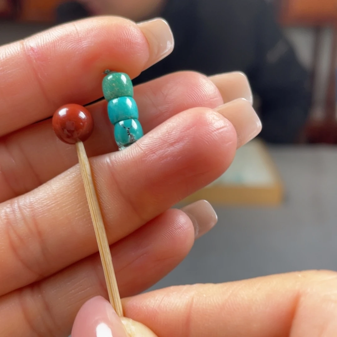 南红玛瑙未镶嵌珠宝奇石