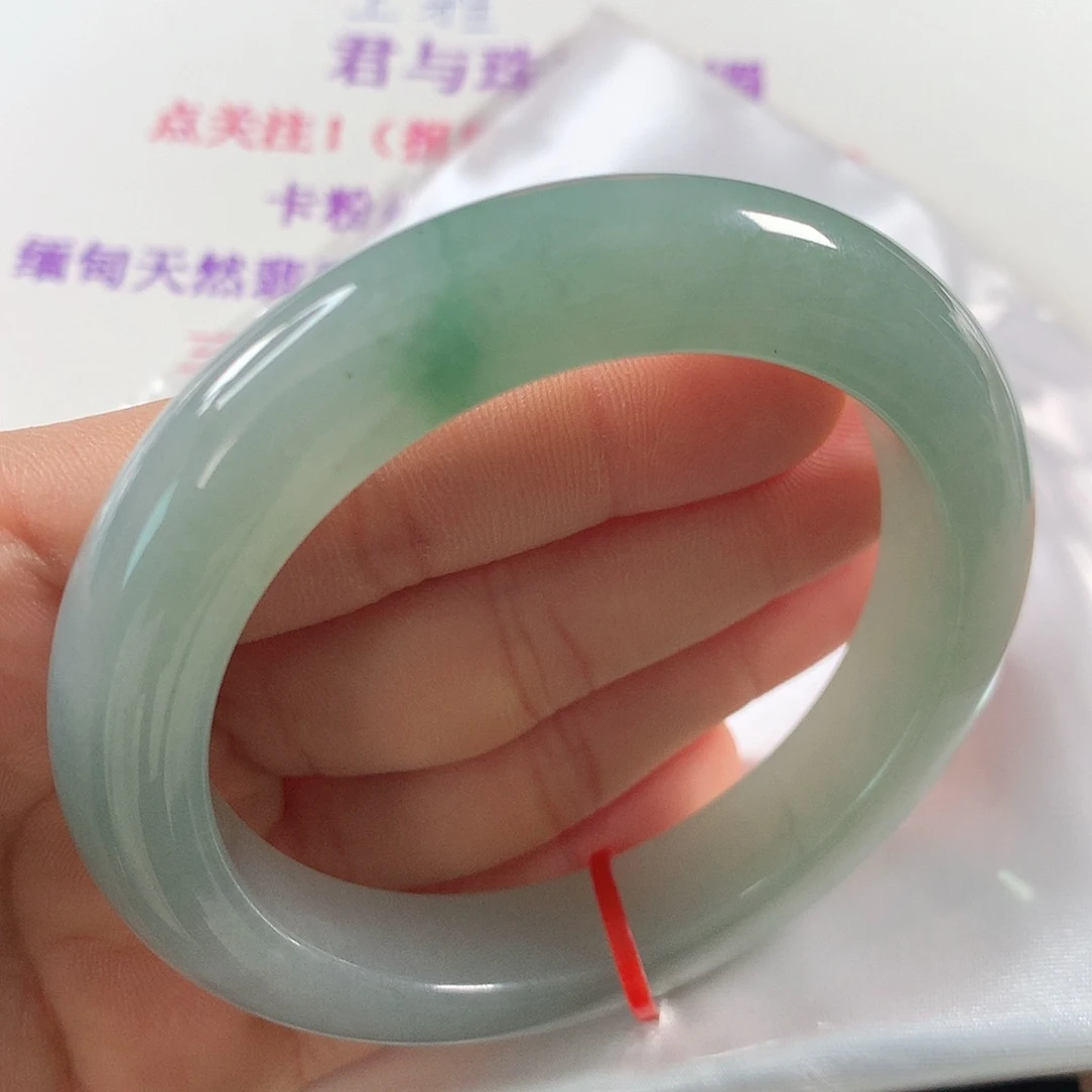 翡翠手镯未镶嵌 正圈①①⑥
