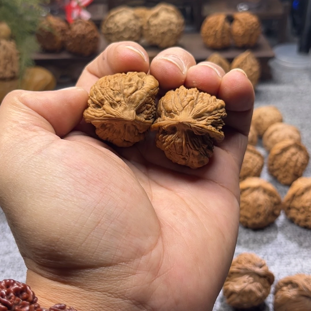 美***客文玩核桃把件异形