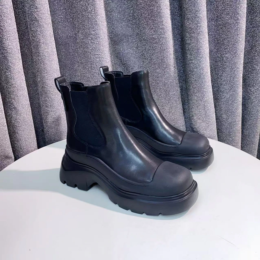 【表弟严选】C234 黑色 秋冬时尚舒适圆头女中筒烟筒靴 马丁靴