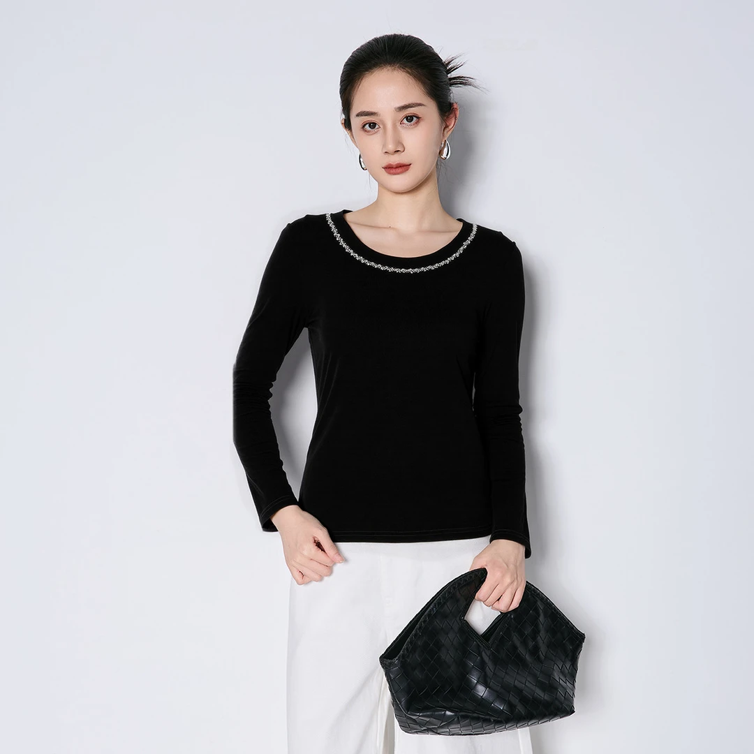 【娜娜甄选】丝绒珠饰领口点缀通勤百搭舒适打底衫VHA937POH0