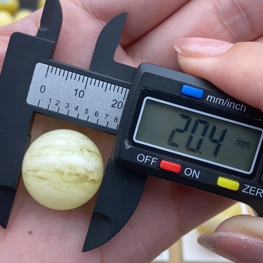 裸石蜜蜡9K金镶嵌浓白虎皮纹妖花珠子