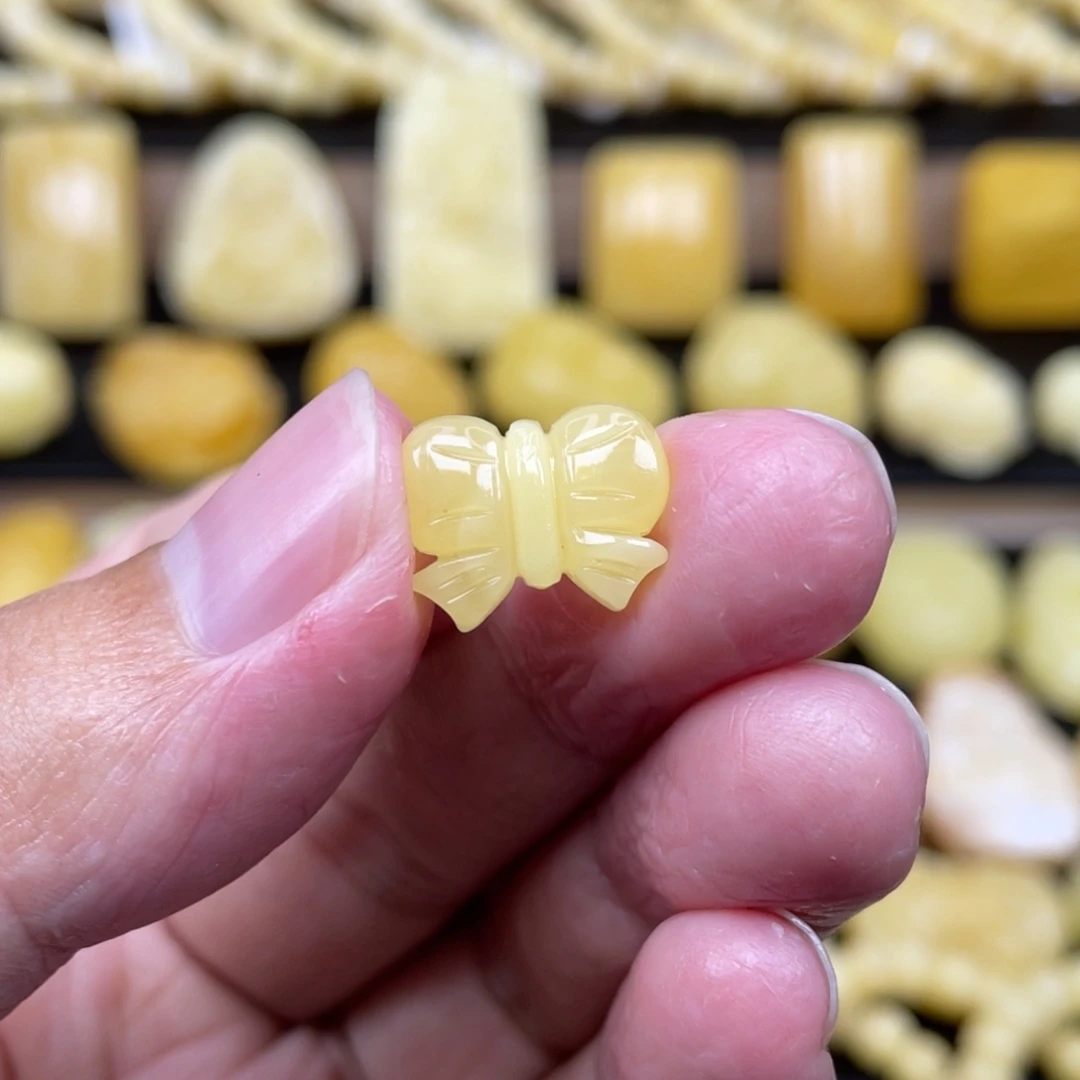 琥珀未镶嵌裸石琥珀蜜蜡