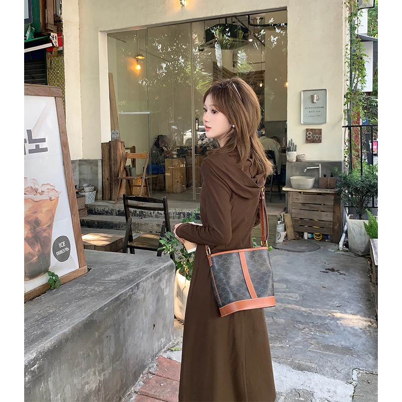 FUGUI RICH【一叶知秋】小个子秋季新款百搭连帽卫衣裙法式连衣裙