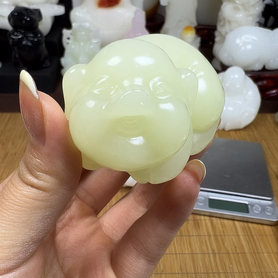 石材用****3清水色小猪猪