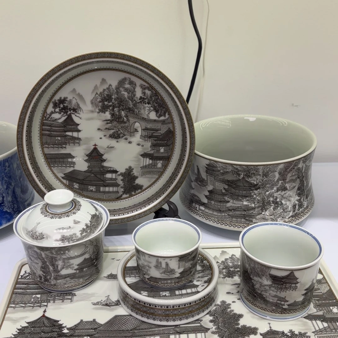 阿***涛景德镇陶瓷七件套