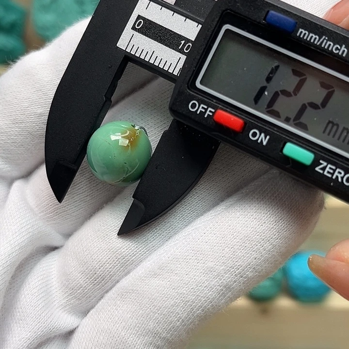 绿松石珠宝未镶嵌