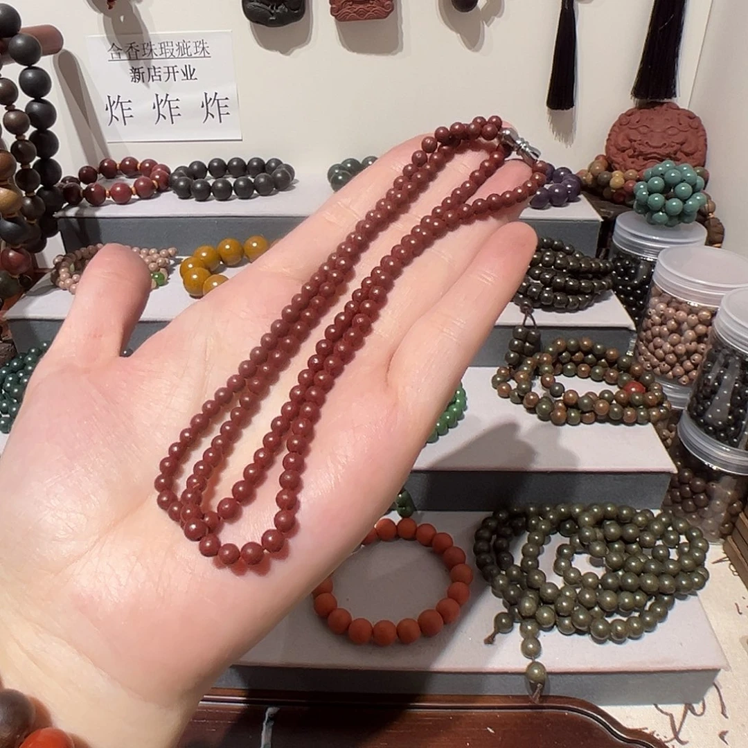 泥塑花蕊夫人0.4小米珠脖挂链