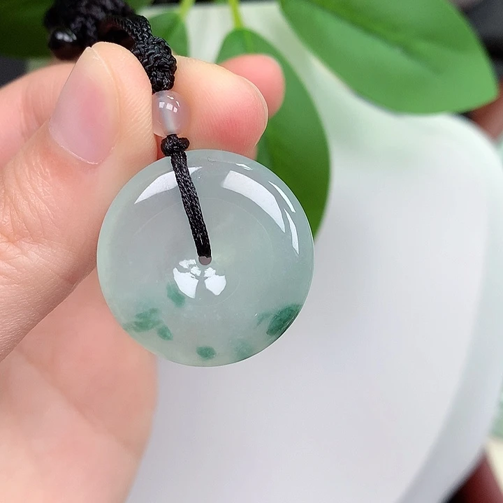 ****牛颈饰未镶嵌翡翠平安扣 25.5-5.5mm