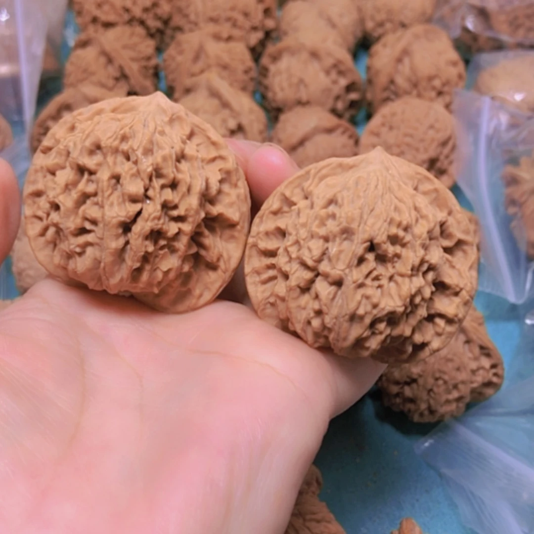 【闪购商品】摆件核桃47蟠龙纹全品