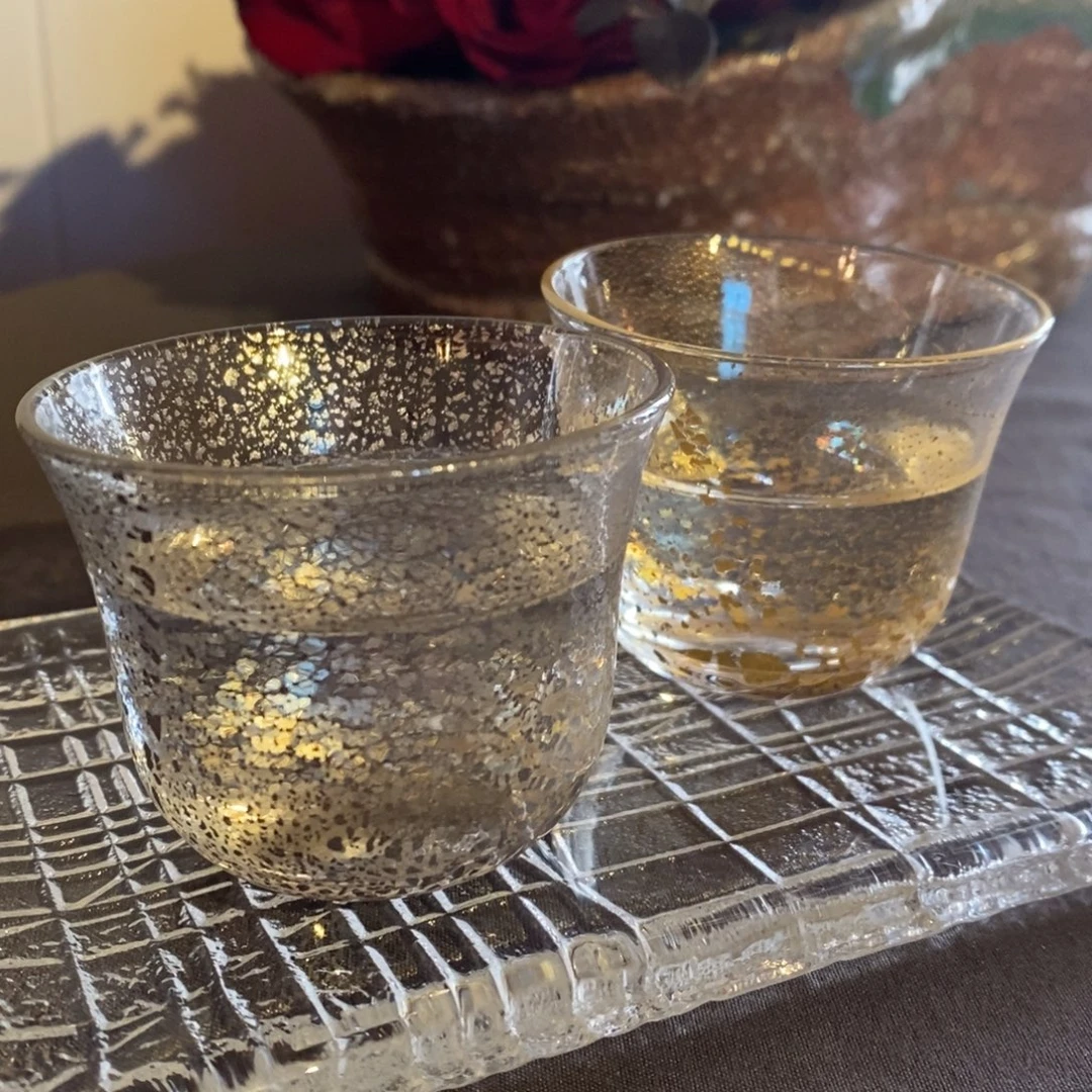 瓷片销子杯一对儿