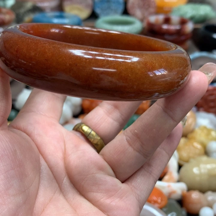 金***水石英质玉（黄龙玉）合金颈饰