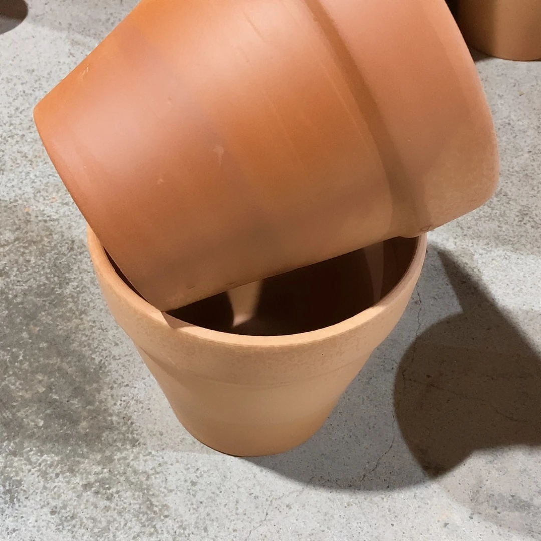 瑕疵红陶17×15-2