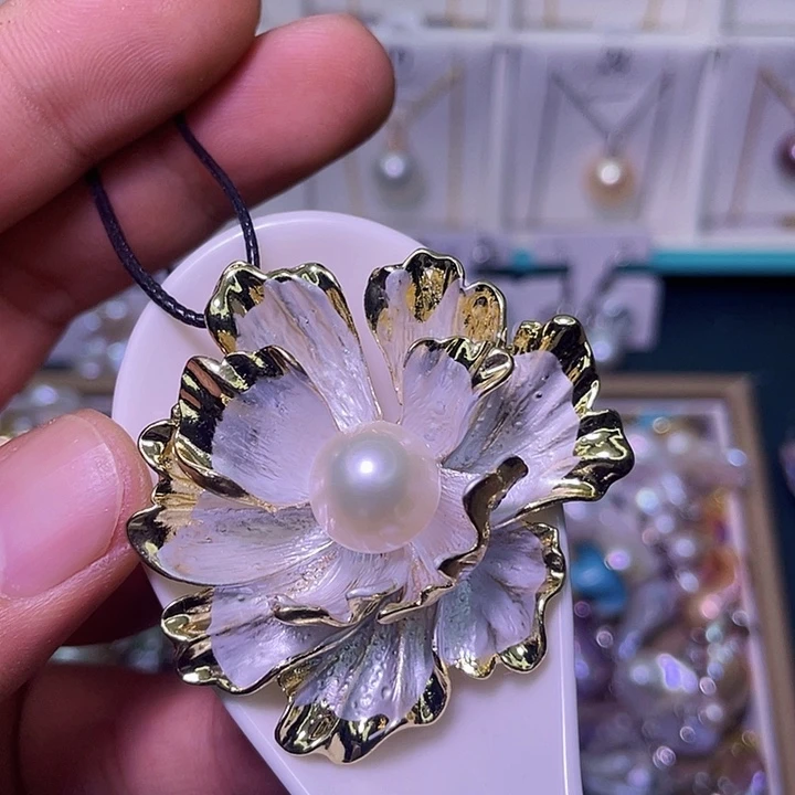 淡水珍珠合金颈饰61
