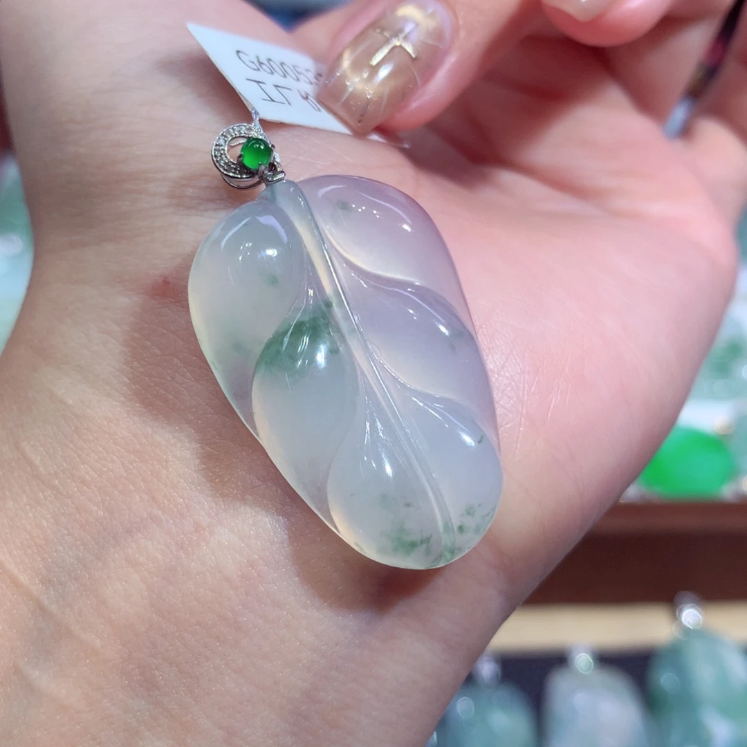 吊坠(不含链)18K金镶嵌翡翠