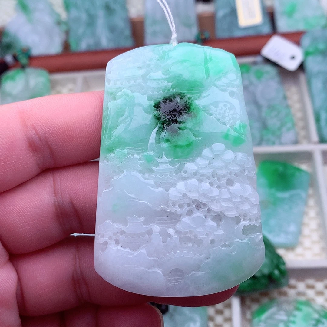 翡翠未镶嵌吊坠(不含链)