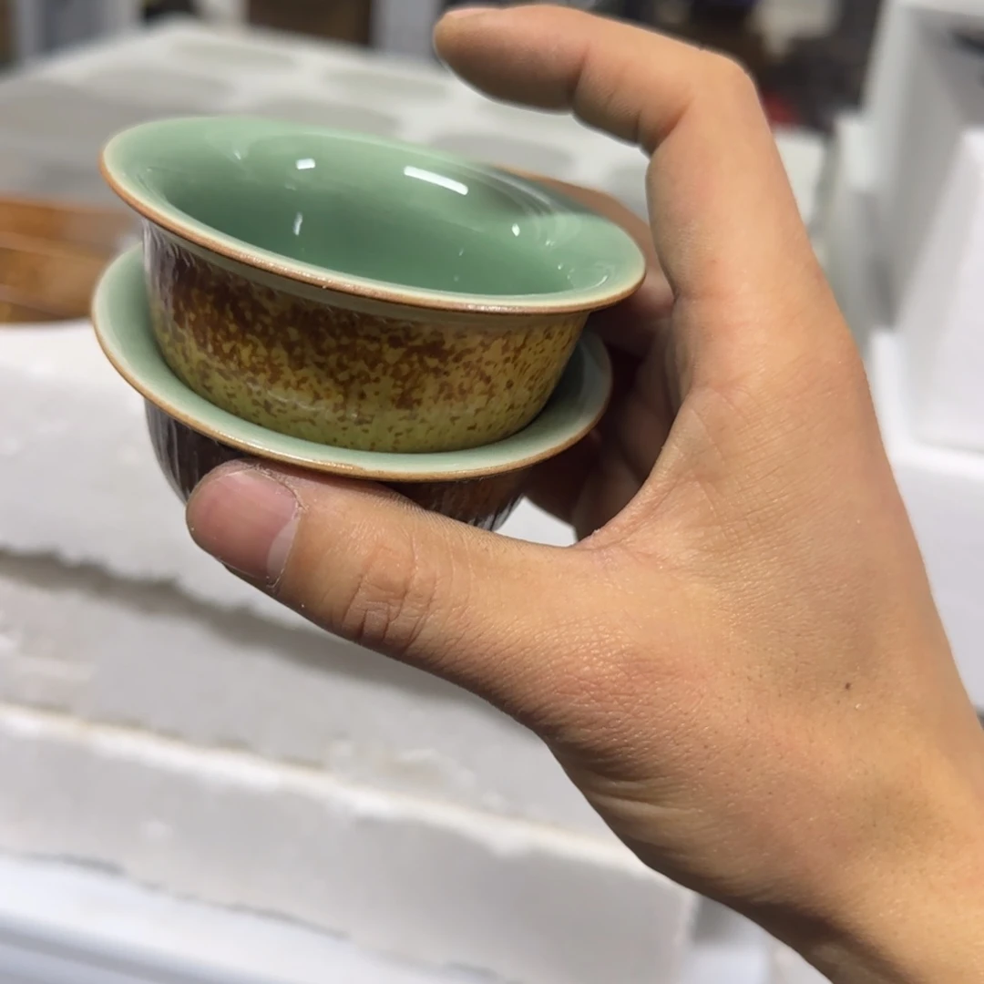 小金茶具青瓷茶器压手