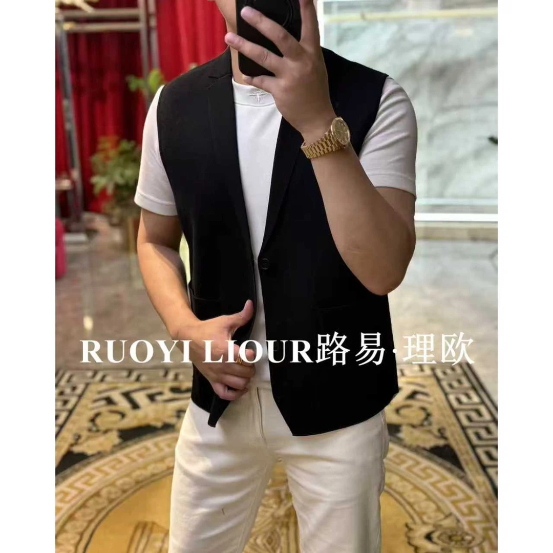 【路易理欧】欧货男士轻奢平驳领针织男装马夹0437