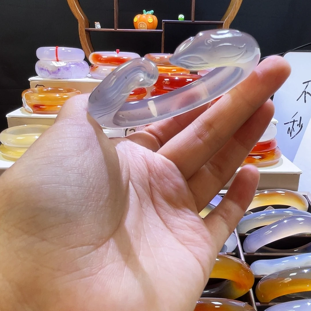 玛瑙/玉髓未镶嵌手镯