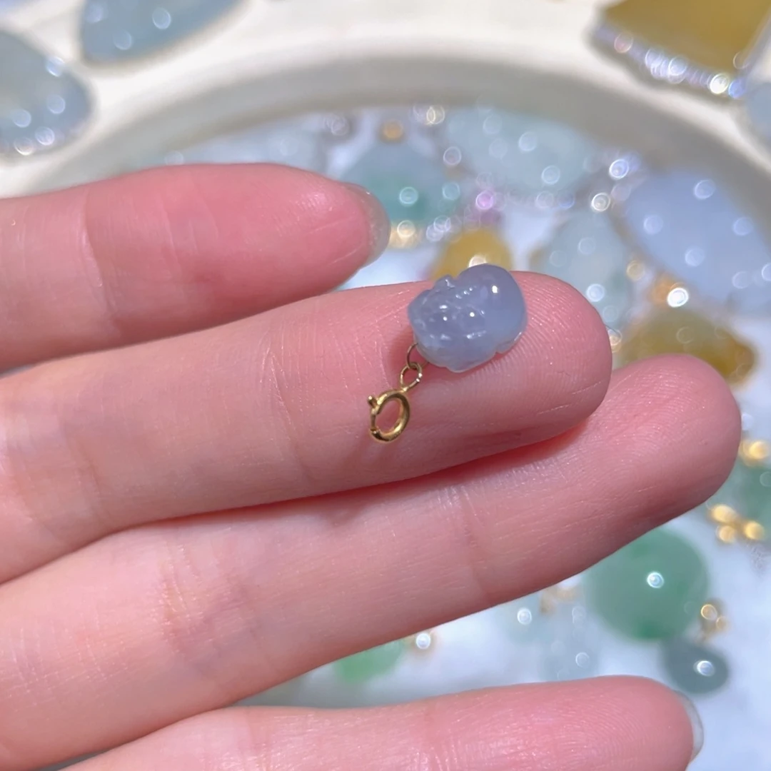 翡翠颈饰18K金镶嵌翡翠