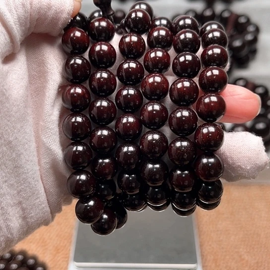 檀香紫檀（小叶紫檀）用****郝