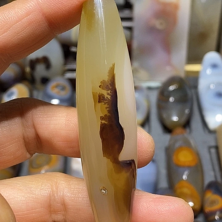 未镶嵌颈饰玛瑙/玉髓