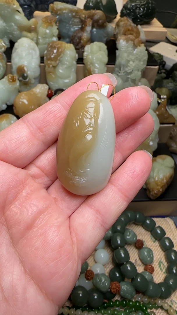 和田玉关公吊坠挂件