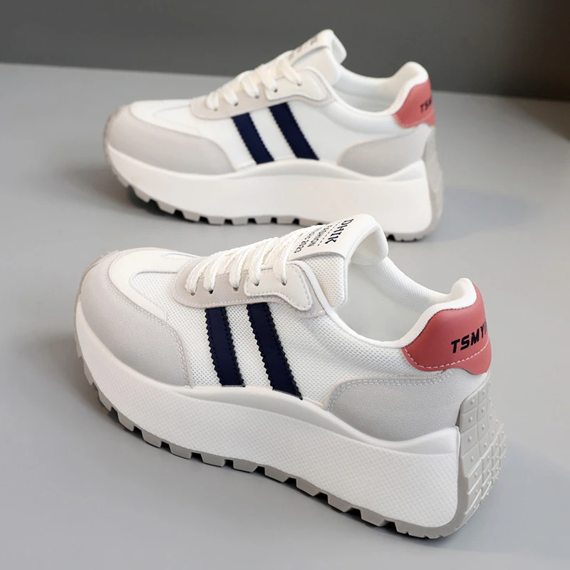 网面透气运动鞋女2025春夏季新款阿甘鞋厚底老爹鞋轻便防滑旅游鞋